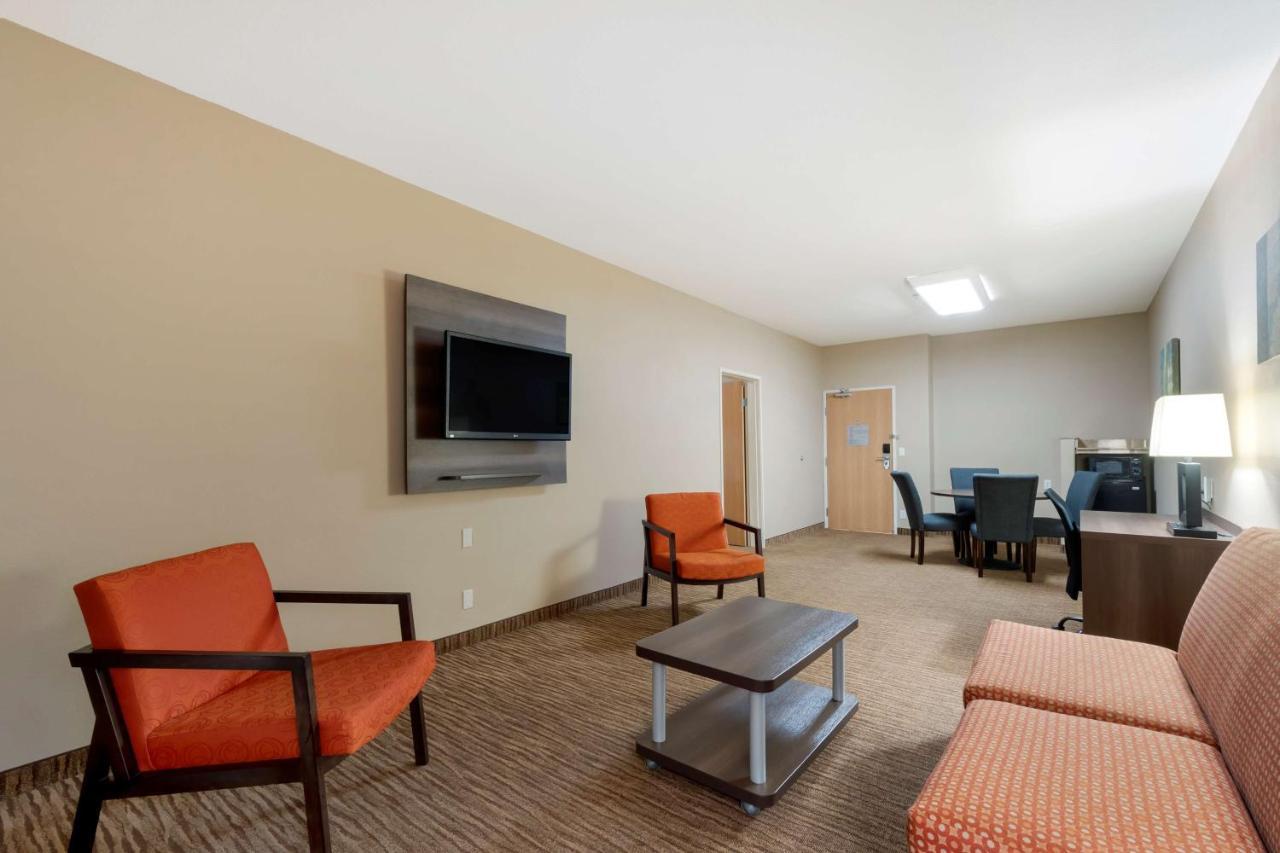 Best Western Plus Dfw Airport Suites Irving Exterior photo