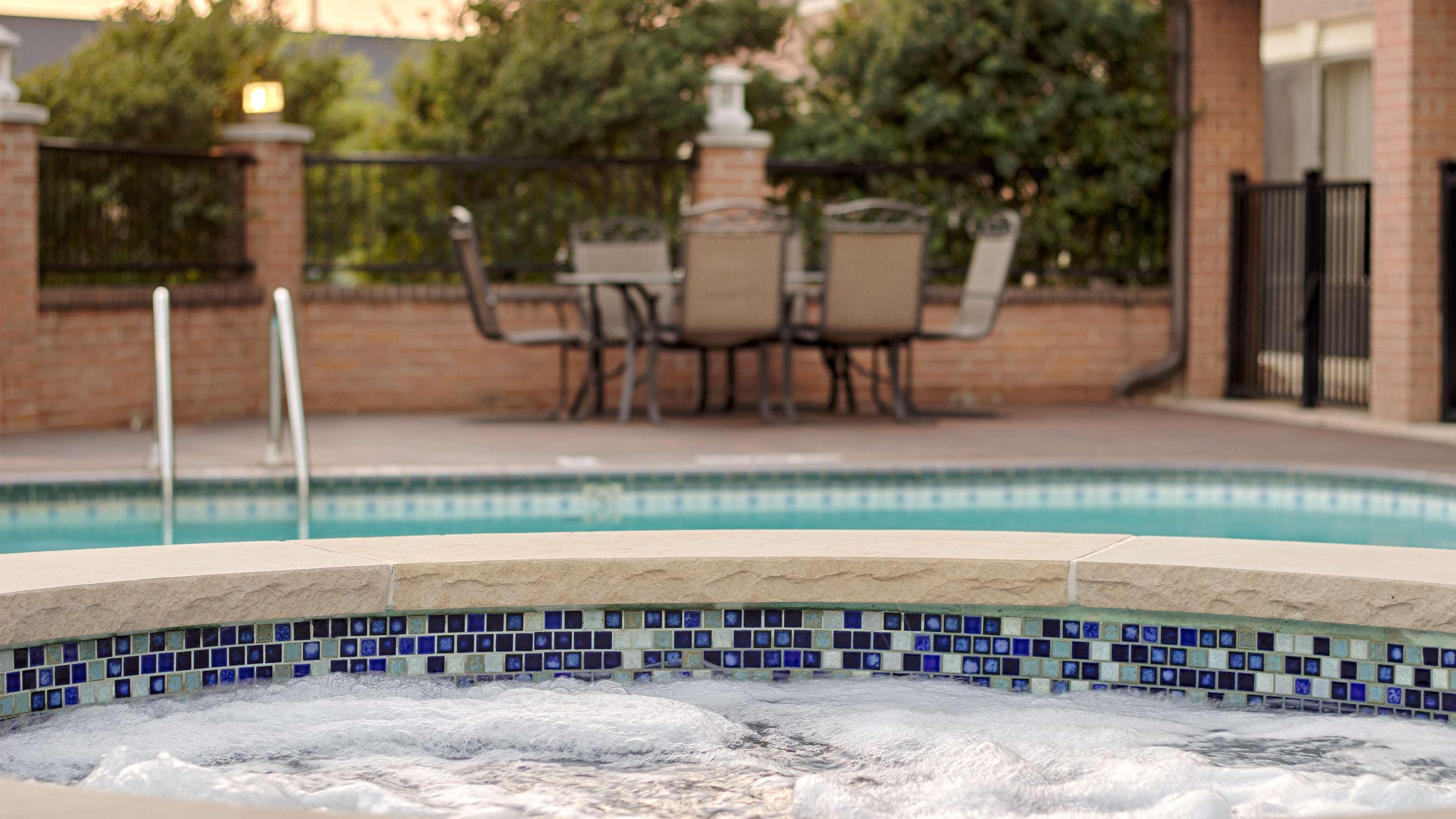 Best Western Plus Dfw Airport Suites Irving Exterior photo
