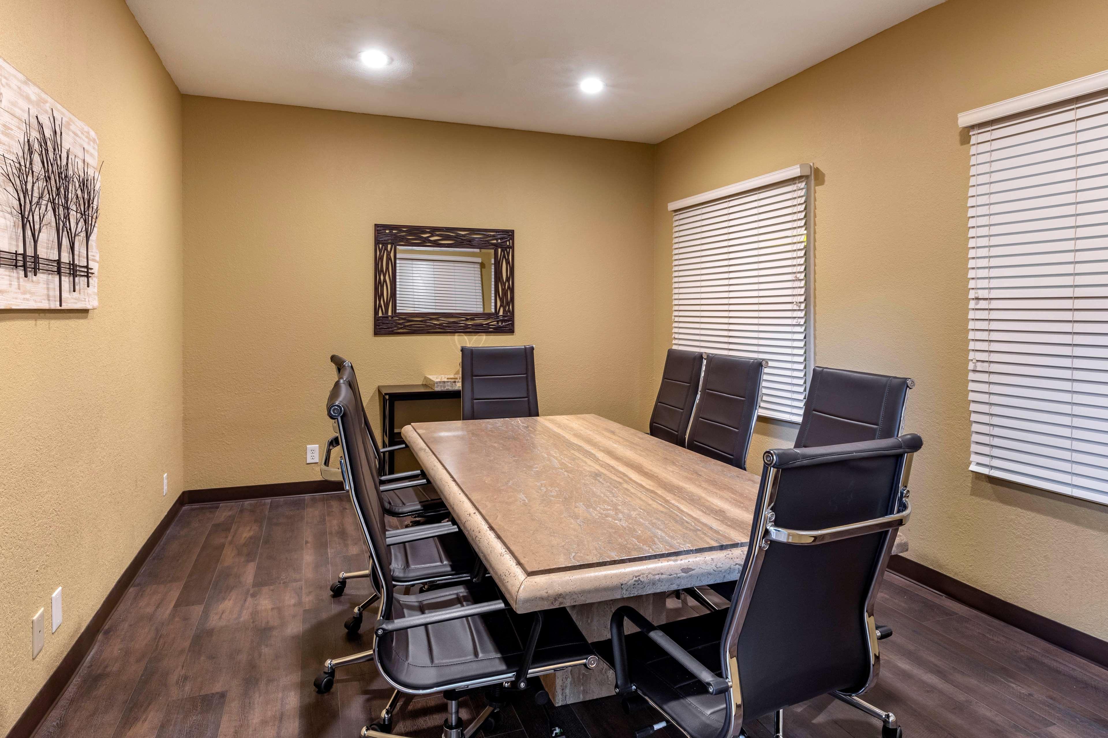Best Western Plus Dfw Airport Suites Irving Exterior photo